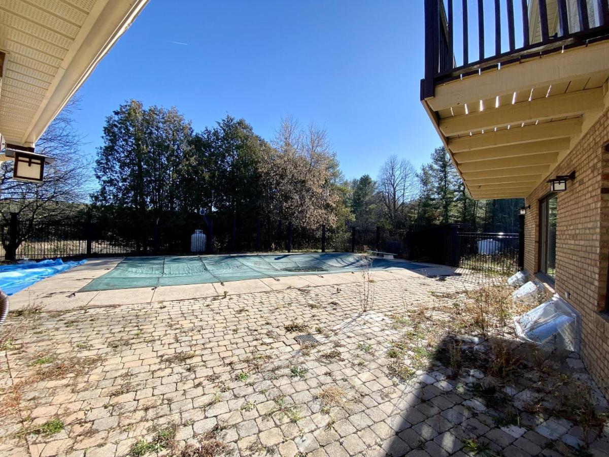 5000+ Sqft Cottage Near Toronto Bolton Luaran gambar